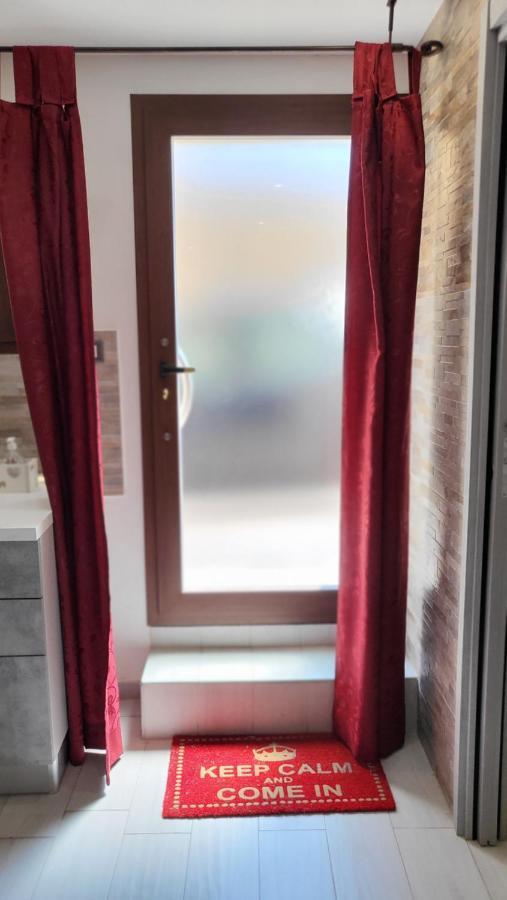 Holithªy Molª Bed & Breakfast Мола ди Бари Екстериор снимка