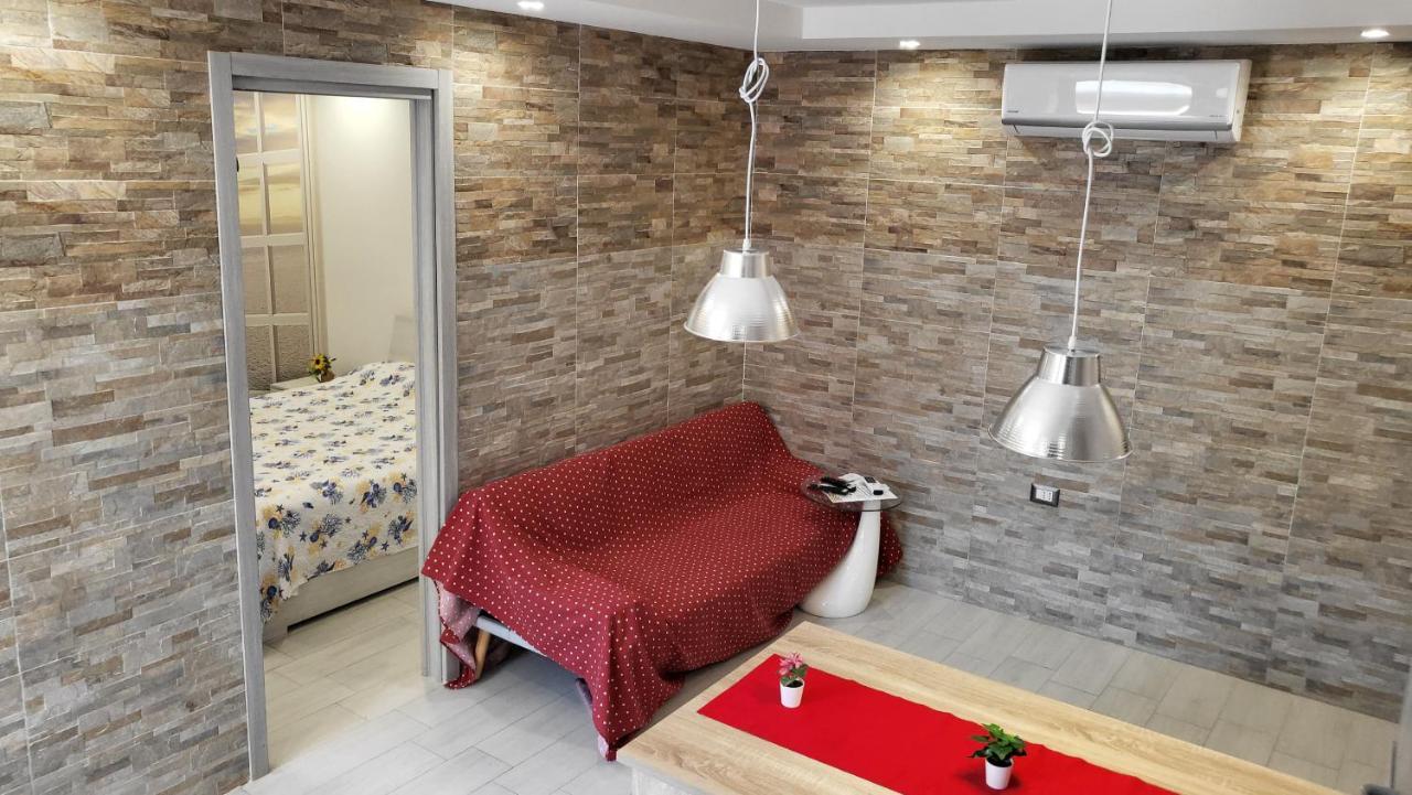 Holithªy Molª Bed & Breakfast Мола ди Бари Екстериор снимка